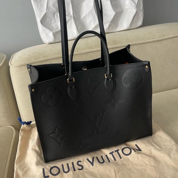 Louis Vuitton Empreinte Monogram On the Go - Picture 3 of 12